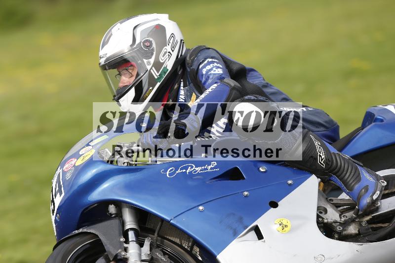 /53 16.09.2025 Track Day Domi Aegerter ADR/Gruppe gruen/94